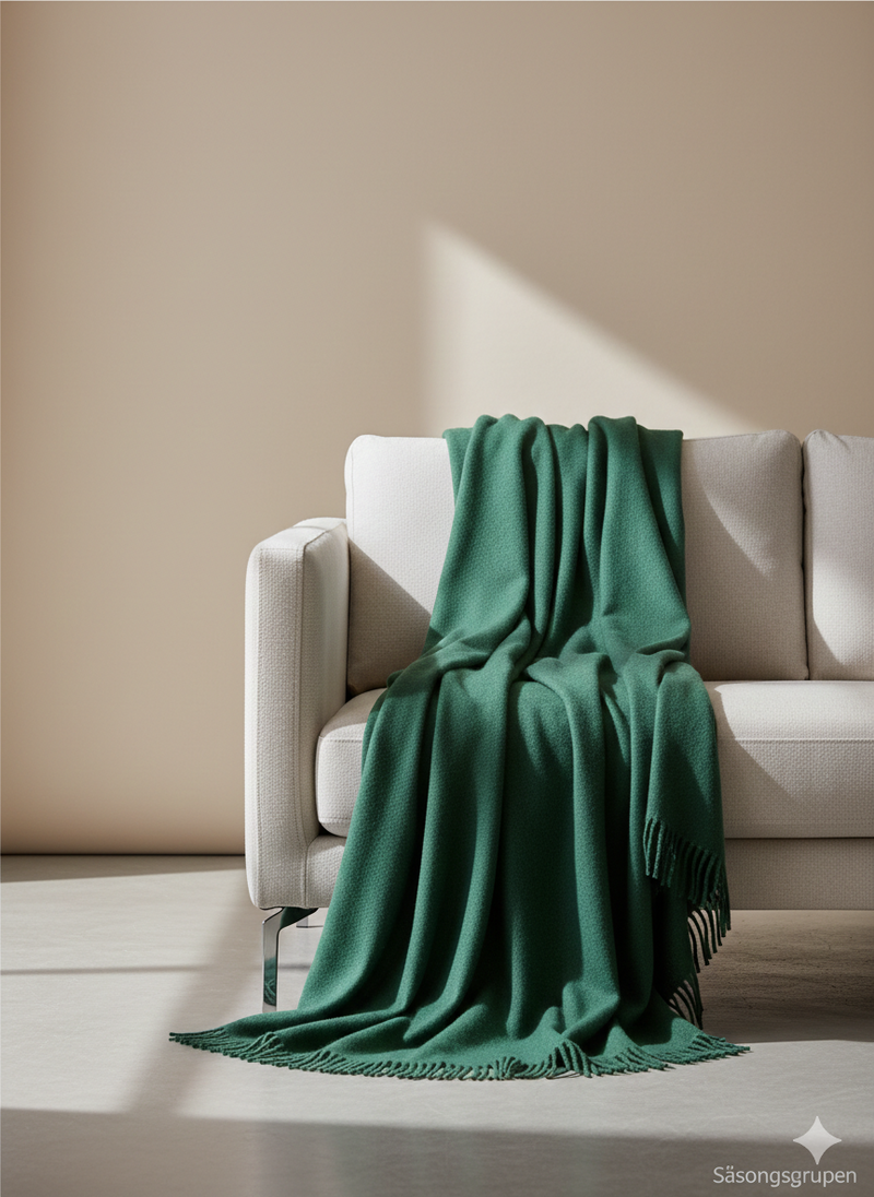 MAISON - PLÄD JOLIE ENFÄRGAD - LYXIG CASHMEREMIX. TILLVERKAD I UKRAINA