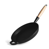 JERNVERKET STEKPANNA 28 CM MED TRÄHANDTAG